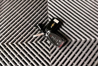 2023 Chevrolet Traverse LT Midnight/Sport Edition - Htd Seats - Remote Start