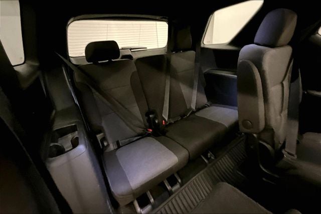 2023 Chevrolet Traverse LT Midnight/Sport Edition - Htd Seats - Remote Start