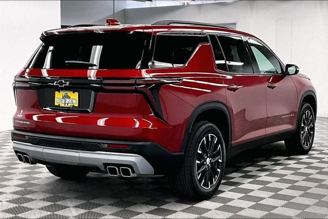 2025 Chevrolet Traverse LT Pano Roof - Adaptive Cruise - Htd Seats