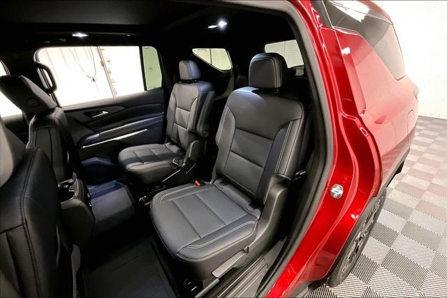 2025 Chevrolet Traverse LT Pano Roof - Adaptive Cruise - Htd Seats