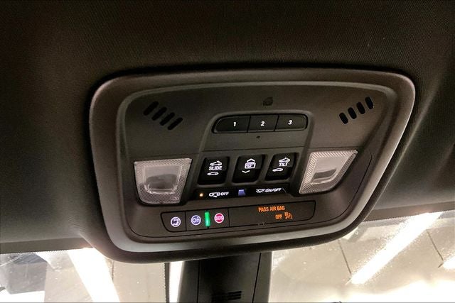 2023 Chevrolet Traverse Premier Dual Moonroof - Htd/Cooled Leather - 20'' Wheels