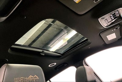 2023 Chevrolet Traverse High Country