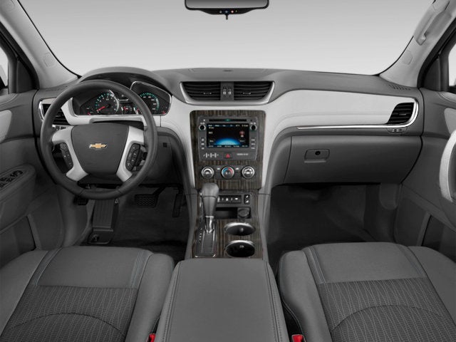2025 Chevrolet Traverse LT 2LT