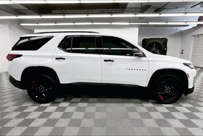 2023 Chevrolet Traverse Premier AWD - Redline Edition - Dual Moonroof