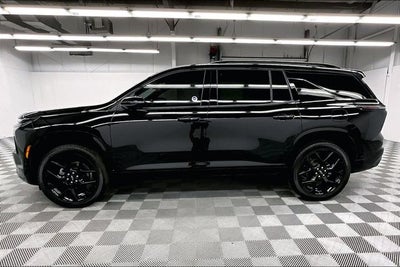 2025 Chevrolet Traverse RS