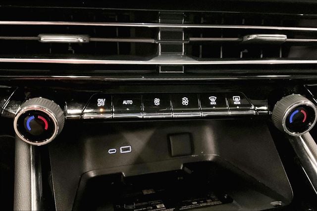 2025 Chevrolet Traverse RS AWD-3RD Row
