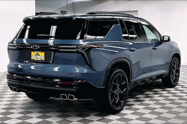 2025 Chevrolet Traverse RS