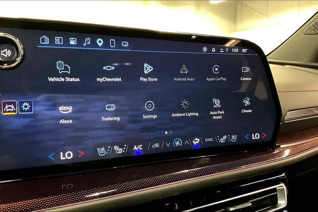 2025 Chevrolet Traverse RS