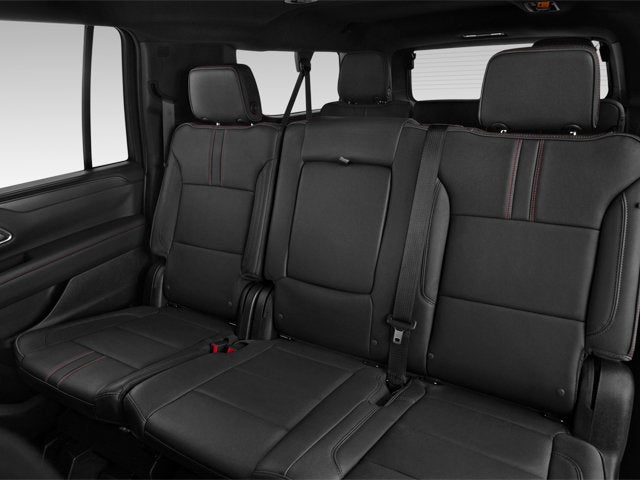 2025 Chevrolet Suburban LS