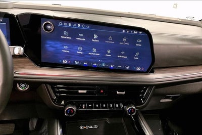 2025 Chevrolet Suburban LT 4x4 - Diesel - Pano Roof - Adaptive Cruise