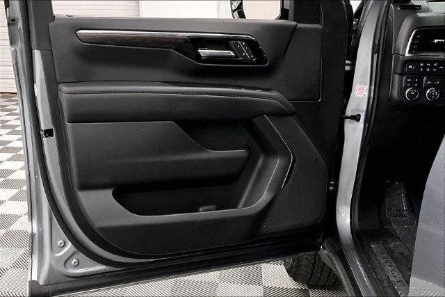 2025 Chevrolet Suburban Z71 4x4-Adaptive Cruise-Htd Seats-Remote Start