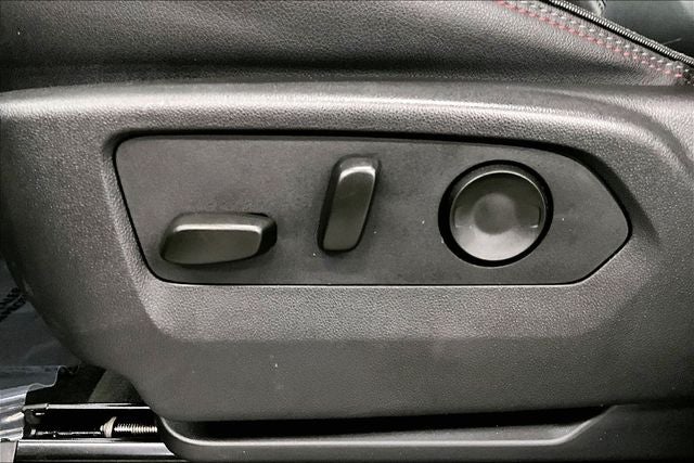 2025 Chevrolet Suburban RST 4x4 - Diesel - Pano Roof - Adaptive Cruise