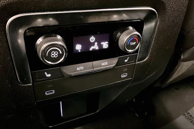 2025 Chevrolet Suburban RST 4x4 - Diesel - Pano Roof - Adaptive Cruise