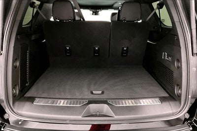 2025 Chevrolet Suburban RST 4x4 - Diesel - Pano Roof - Adaptive Cruise