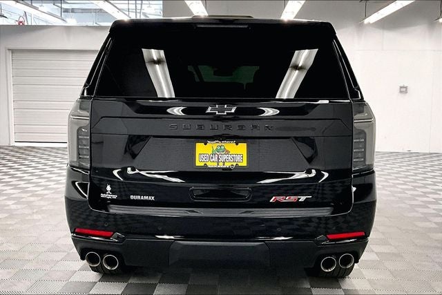 2025 Chevrolet Suburban RST