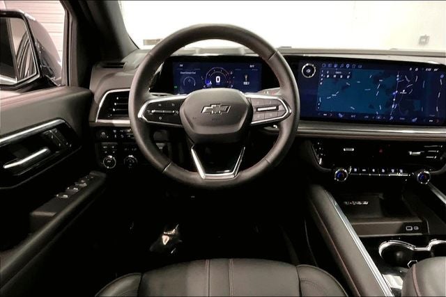 2025 Chevrolet Suburban RST