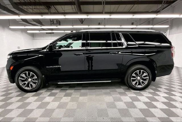 2023 Chevrolet Suburban LS 4x4-Diesel-Blind Spot Detection-20'' Wheels