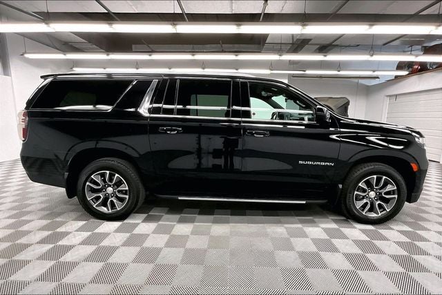 2023 Chevrolet Suburban LS 4x4-Diesel-Blind Spot Detection-20'' Wheels