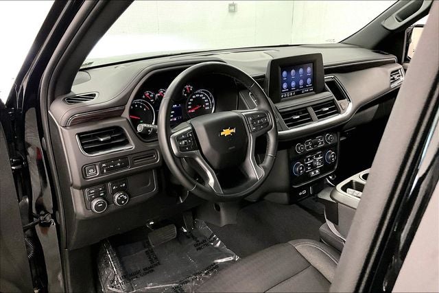 2023 Chevrolet Suburban LS 4x4-Diesel-Blind Spot Detection-20'' Wheels