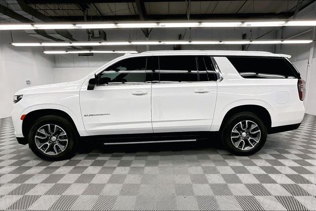 2024 Chevrolet Suburban LS 4X4