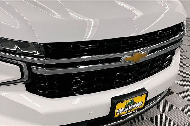 2024 Chevrolet Suburban LS 4X4