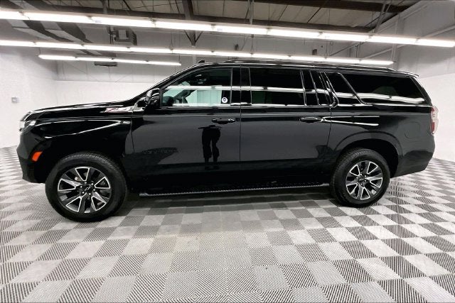 2023 Chevrolet Suburban Z71 4X4-Pano Roof