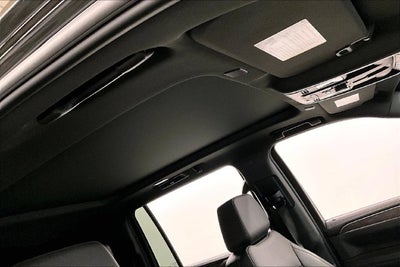 2023 Chevrolet Suburban Z71 4X4-Pano Roof