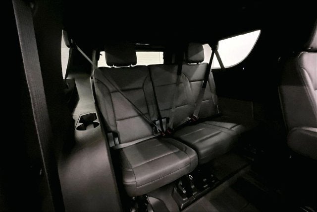 2023 Chevrolet Suburban Z71 4X4-Pano Roof