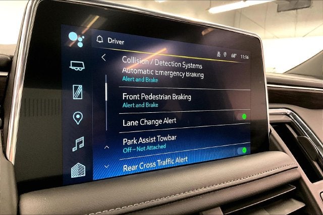 2023 Chevrolet Suburban Z71 4X4-Pano Roof