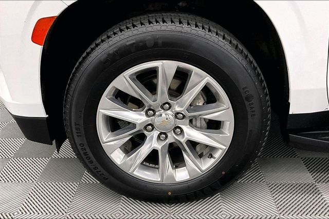 2023 Chevrolet Suburban Premier 4x4 - Htd/Cooled Leather - Blind Spot Detection