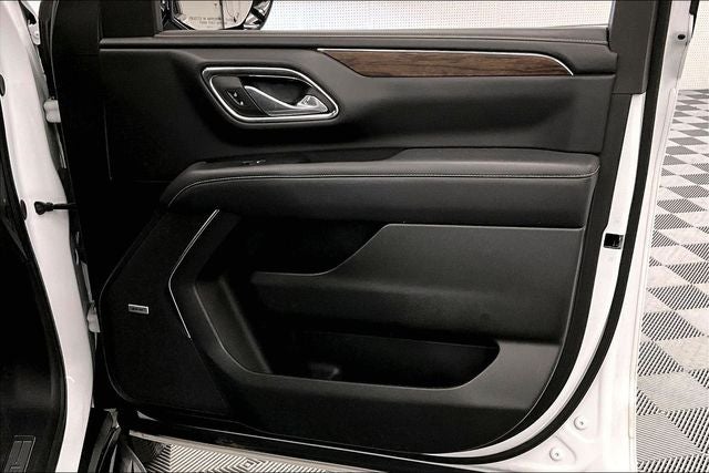 2023 Chevrolet Suburban Premier 4x4 - Htd/Cooled Leather - Blind Spot Detection