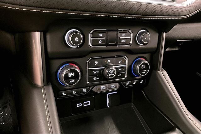 2023 Chevrolet Suburban Premier 4x4 - Htd/Cooled Leather - Blind Spot Detection