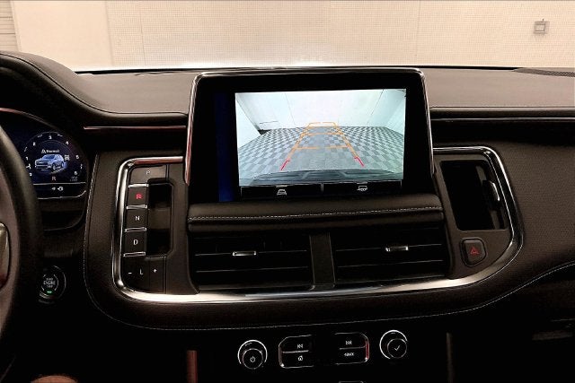 2024 Chevrolet Suburban Premier 4x4-Pano Roof-Htd/Cooled Leather-Blind Spot Monito