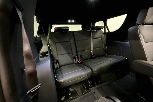 2024 Chevrolet Suburban Premier 4x4-Pano Roof-Htd/Cooled Leather-Blind Spot Monito