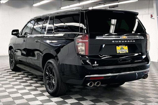 2023 Chevrolet Suburban Premier