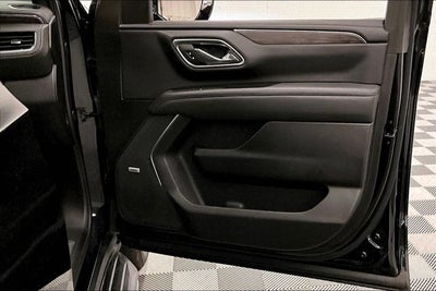 2023 Chevrolet Tahoe LT 4x4 - Diesel - Signature Pkg - Luxury Pkg