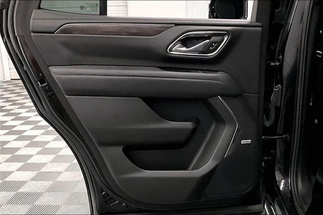 2023 Chevrolet Tahoe LT 4x4 - Diesel - Signature Pkg - Luxury Pkg