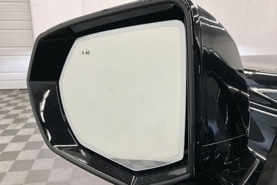 2023 Chevrolet Tahoe LT 4x4 - Diesel - Signature Pkg - Luxury Pkg