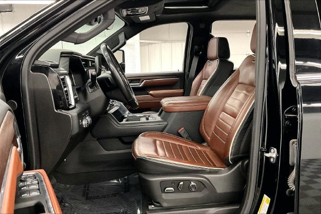2024 GMC Sierra 2500HD Denali Ultimate 4x4-Diesel-Sunroof-Htd/Cooled Massaging Leather