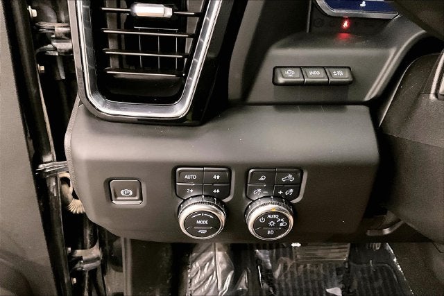 2024 GMC Sierra 2500HD Denali Ultimate 4x4-Diesel-Sunroof-Htd/Cooled Massaging Leather