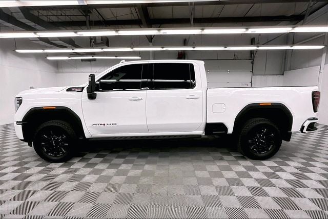 2024 GMC Sierra 2500HD AT4
