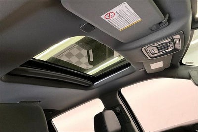 2023 GMC Sierra 3500HD SLT Long Bed - 4x4 - Diesel - Dually - Sunroof