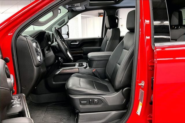 2023 GMC Sierra 3500HD SLT Long Bed - 4x4 - Diesel - Dually - Sunroof