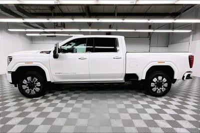 2024 GMC Sierra 3500HD Denali 4x4 - Diesel - Reserve Pkg - Sunroof