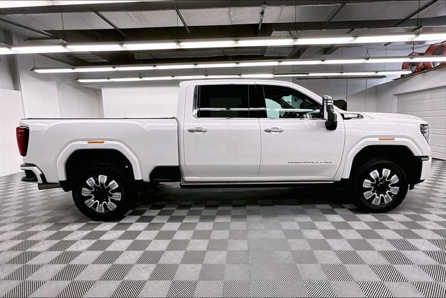 2024 GMC Sierra 3500HD Denali 4x4 - Diesel - Reserve Pkg - Sunroof