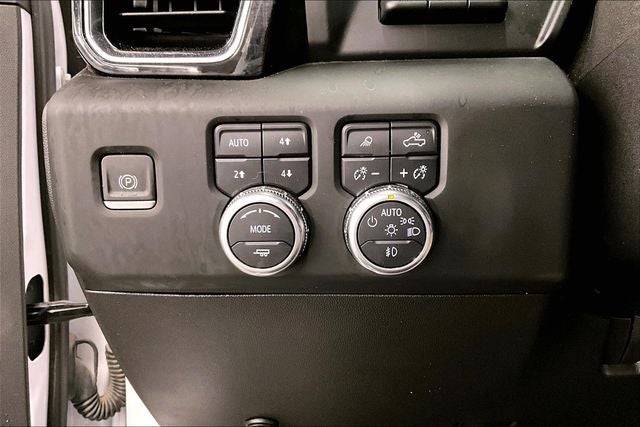 2024 GMC Sierra 3500HD Denali 4x4 - Diesel - Reserve Pkg - Sunroof