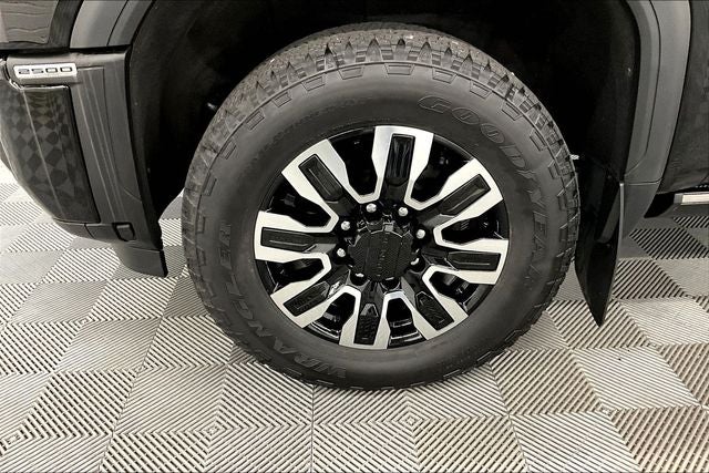 2024 GMC Sierra 2500HD Denali Ultimate 4x4 - Diesel - Sunroof - Htd/Cooled Massaging Seat