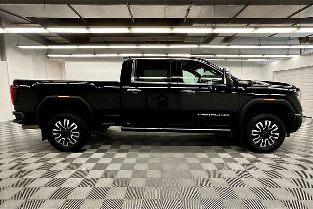 2024 GMC Sierra 2500HD Denali Ultimate 4x4 - Diesel - Sunroof - Htd/Cooled Massaging Seat