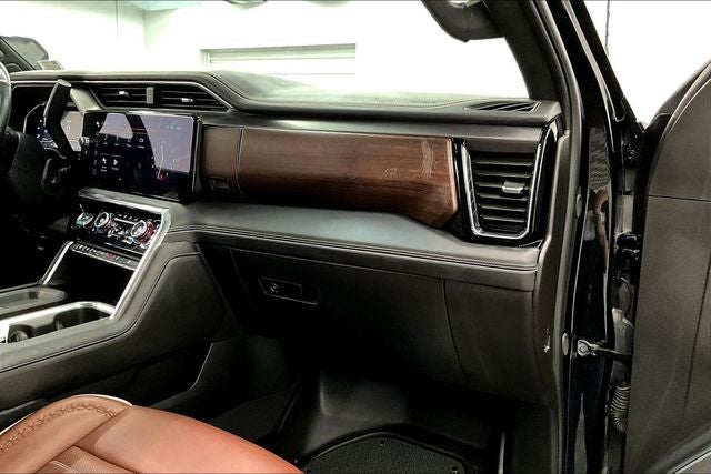 2024 GMC Sierra 2500HD Denali Ultimate 4x4 - Diesel - Sunroof - Htd/Cooled Massaging Seat