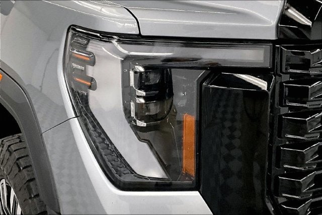 2024 GMC Sierra 2500HD Denali Ultimate 4x4-Diesel-Sunroof-Htd/Cooled Massaging Leather
